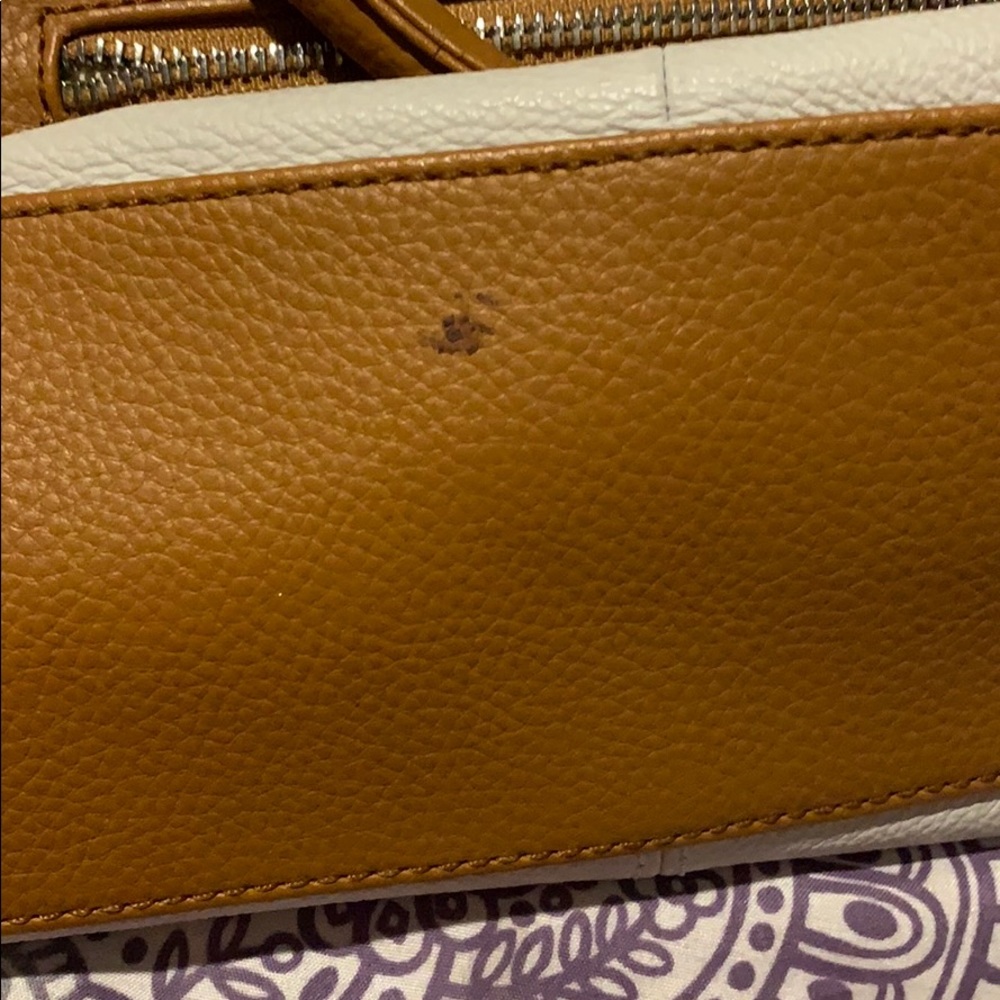 Handbag - Picture 3 of 4